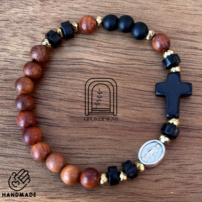 6mm Rosewood Rosary Bracelet with Black Onyx and Gold accents | Customized Catholic Saint Medal